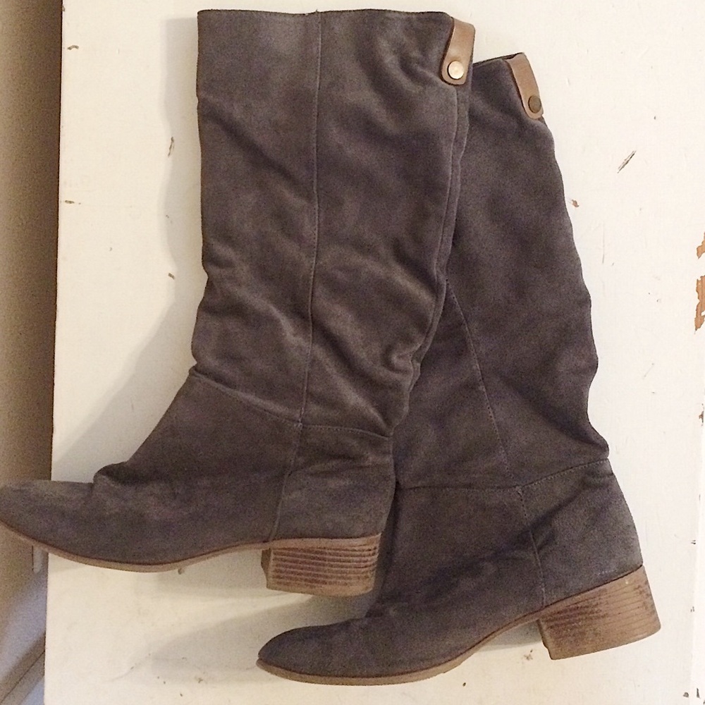 Women’s Gray Heeled Tall Boots